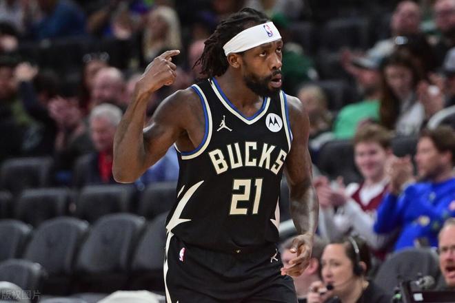 开云包含关键时刻NBA季后赛传出新动向，密尔沃基雄鹿复出首秀，管理层表态——态度坚定，阵容厚度经受考验的词条